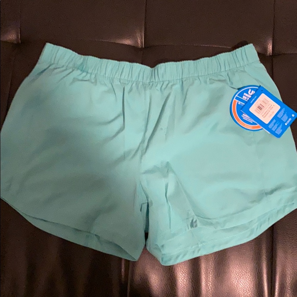 Women’s Columbia Tamiami shorts